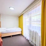 아파트호텔 Gaestehaus Dorfschmiede