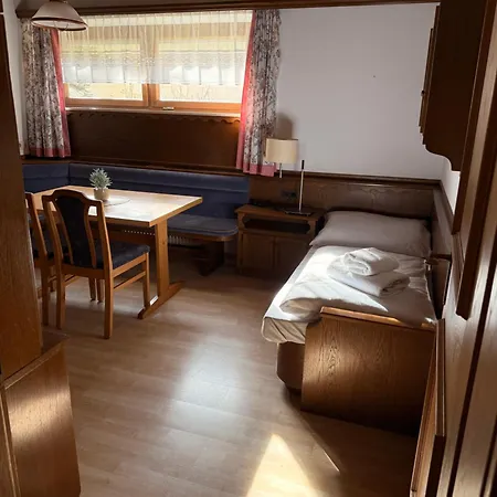 Aparthotel Dorfschmiede Tux