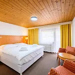 Aparthotel Gaestehaus Dorfschmiede 3*