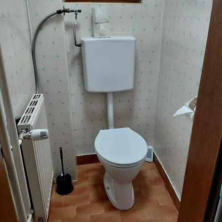 Gaestehaus Dorfschmiede Lägenhetshotell *